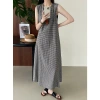 Tao Chuan laid-back and comfortable ~ Japanese-style casual cotton and linen retro checkered back buttoned sleeveless vest dress for women 2586 Specification image
